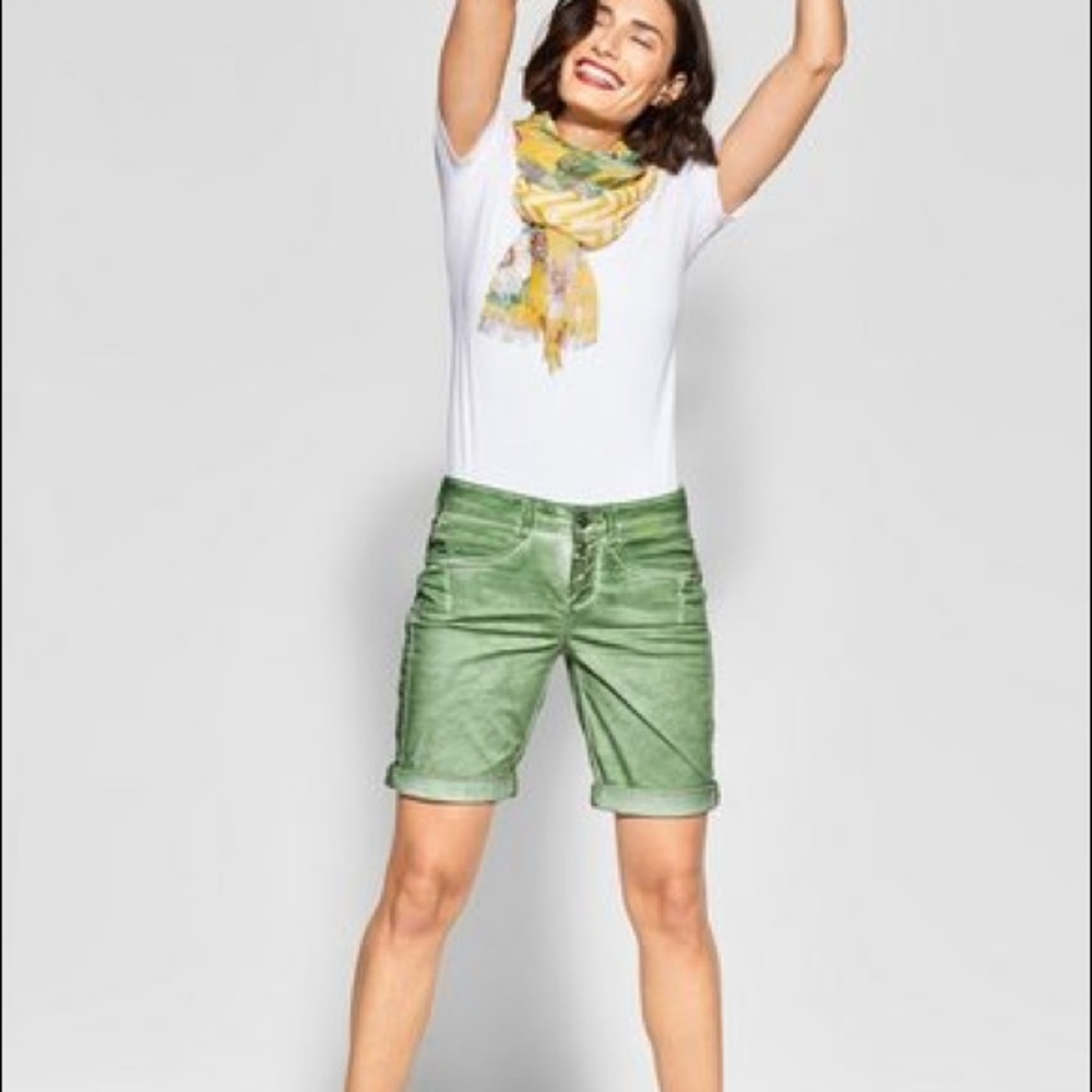 Street One Jane shorts oil washed